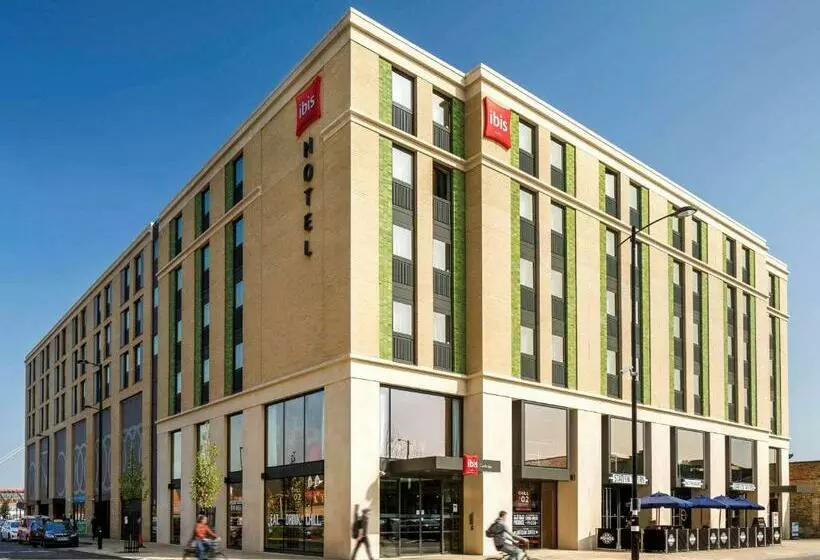 ホテル Ibis Cambridge Central Station