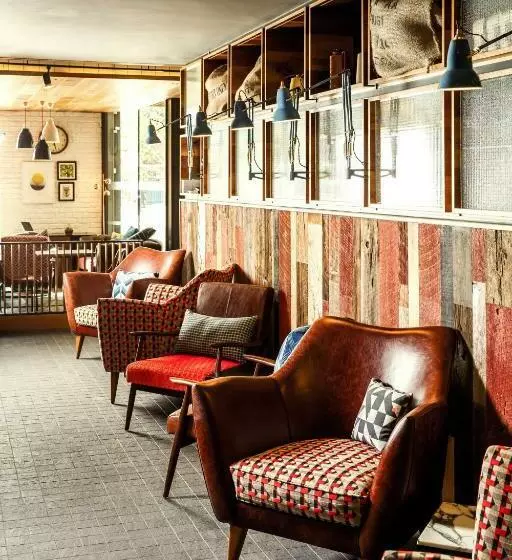 ホテル Ibis Cambridge Central Station