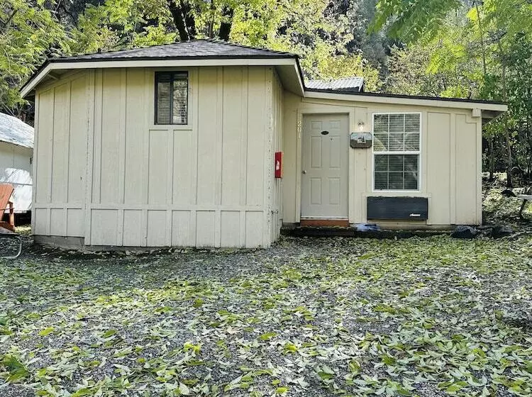 ホテル Indian Flat Rv Park  Tent Cabins & Cottages