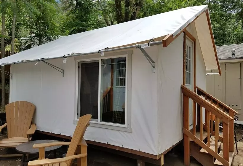 ホテル Indian Flat Rv Park  Tent Cabins & Cottages