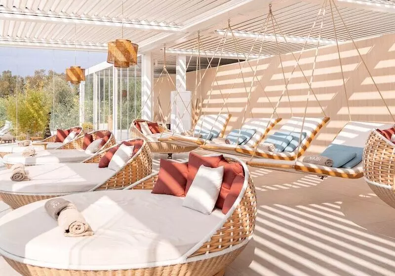 ホテル Plana Resort & Spa