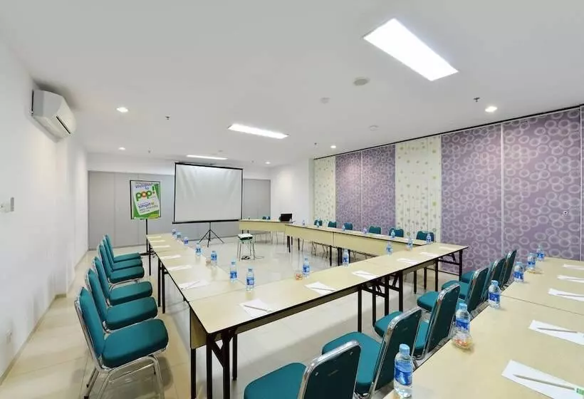 Pop! Hotel Tanjung Karang   Lampung