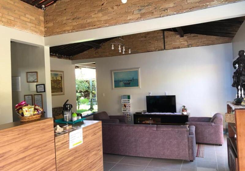 Отель Pousada Do Aconchego