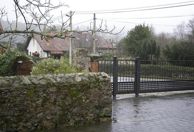 هتل روستایی Posada Ruilobuca