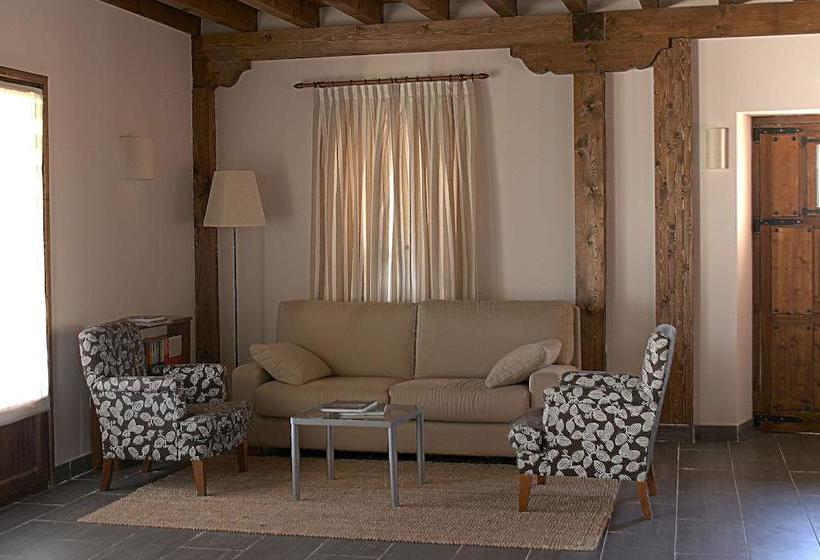 هتل روستایی Posada Ruilobuca