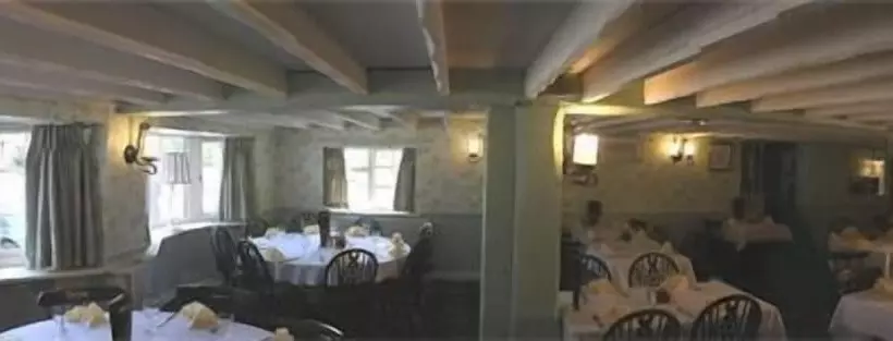 ホテル The Red Lion