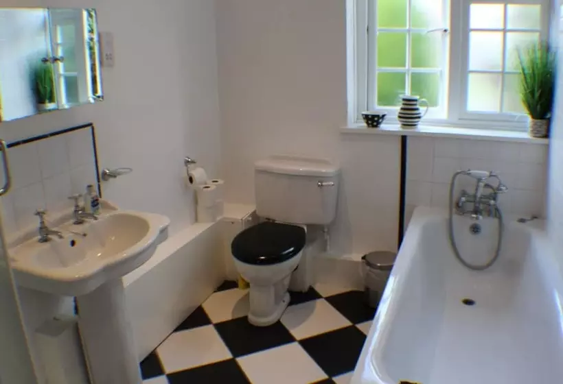 Moleside Cottage