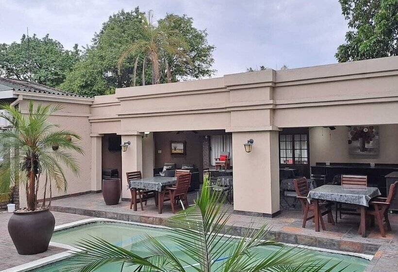 Pension Royal Game Guest House