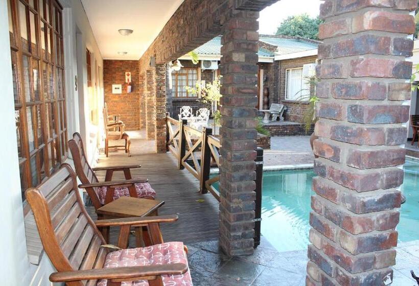 Pension Royal Game Guest House