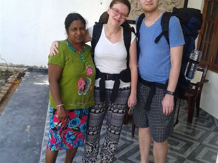 Пансион Sameera Villa