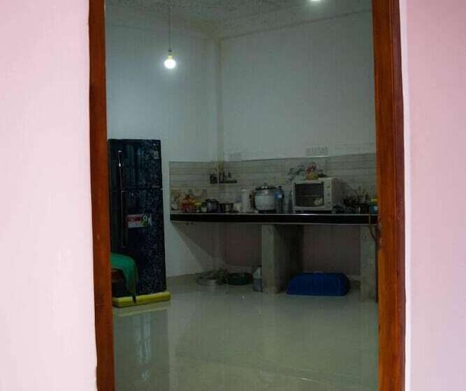 Пансион Sameera Villa