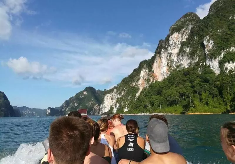 Lomakeskus Khao Sok Nung House