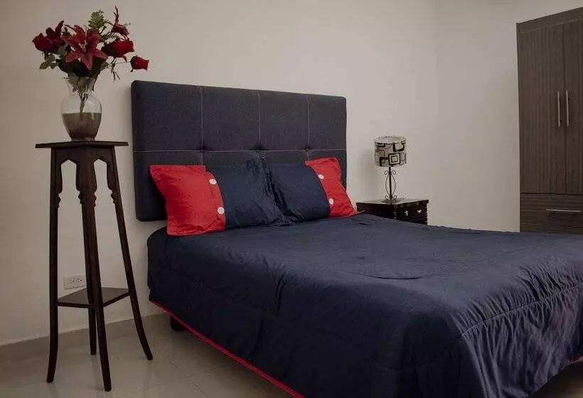 Suites Cervantes