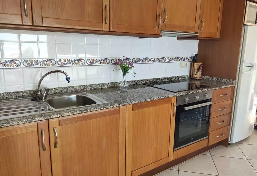 Apartamentos Montemar 3000