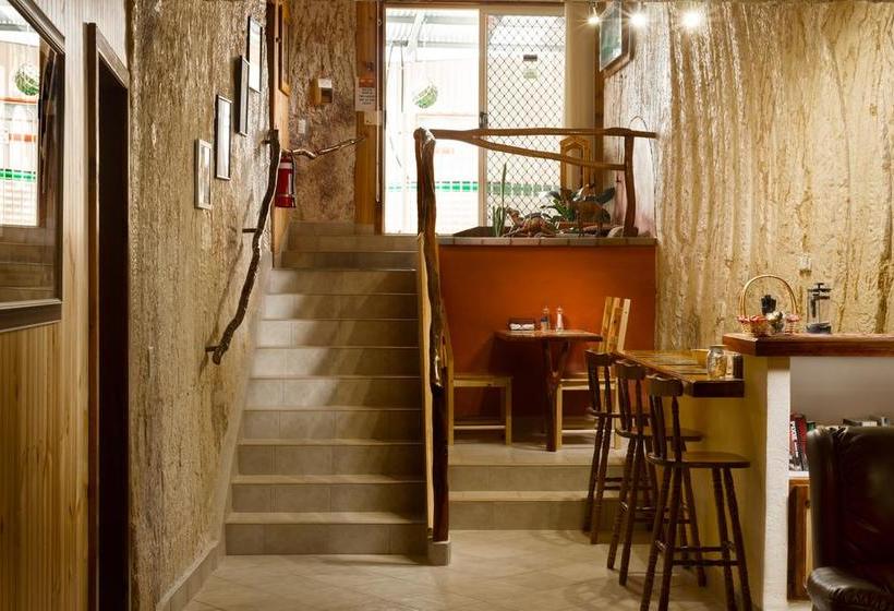 Down To Erth Bed And Breakfast