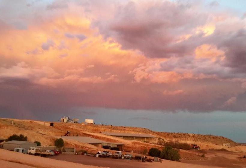 Down To Erth Bed And Breakfast