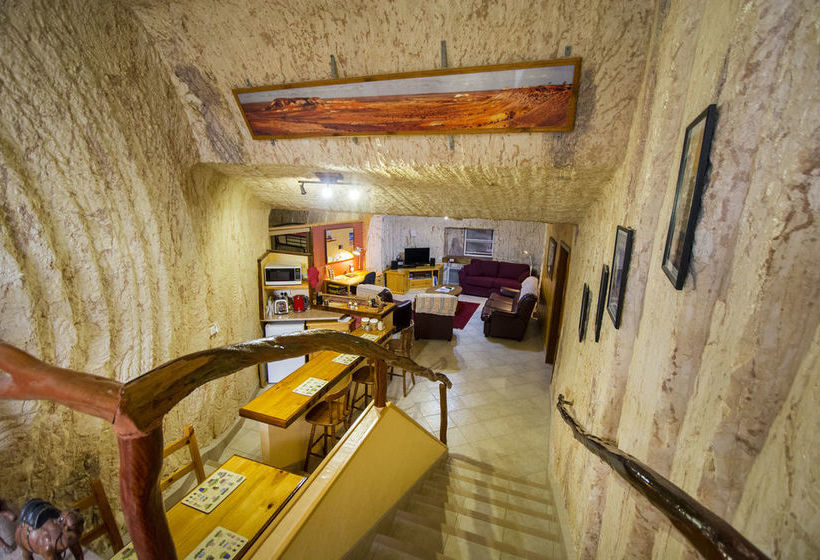 Down To Erth Bed And Breakfast