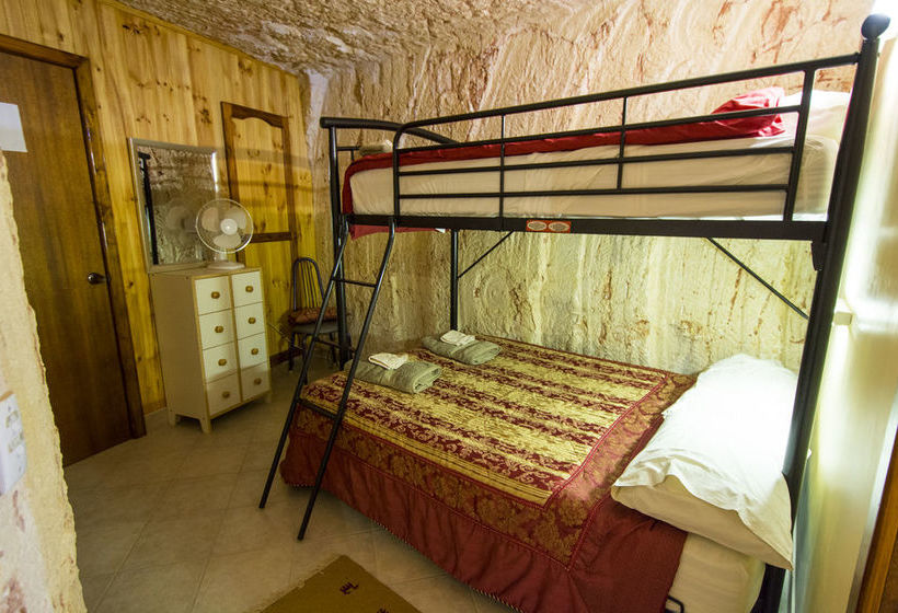 Down To Erth Bed And Breakfast