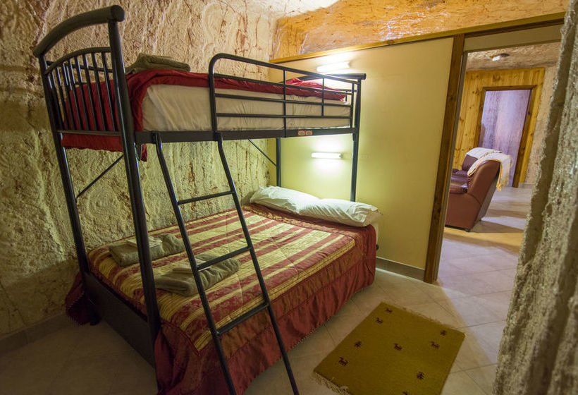 Down To Erth Bed And Breakfast