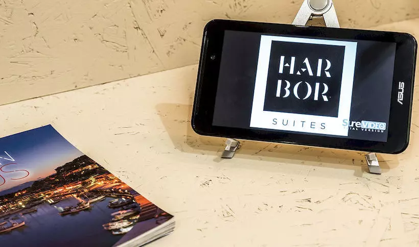 Harbor Suites