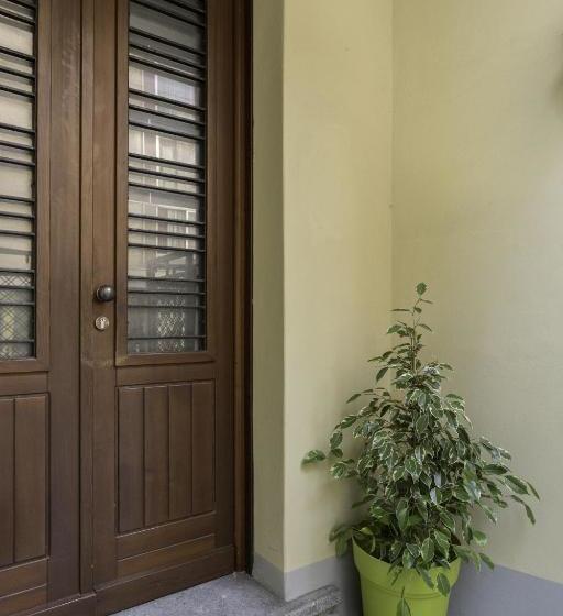 호텔 Easy Venice Rooms 1 2