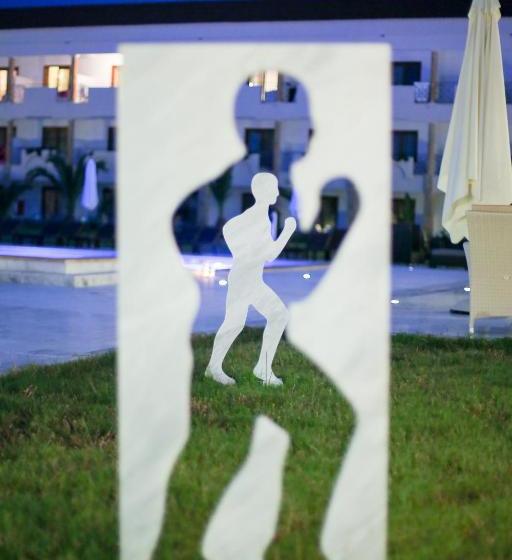 فندق Hanioti Melathron