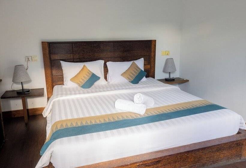 هتل Suitehome Boutique