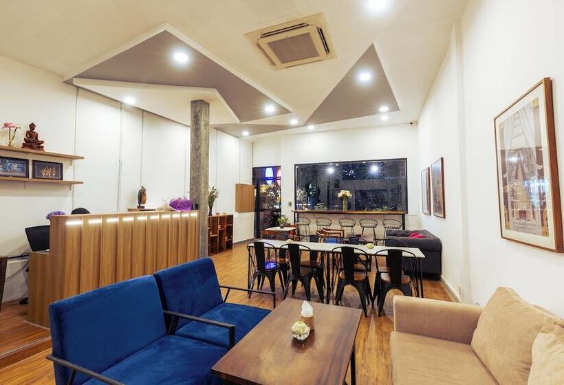 هتل Suitehome Boutique