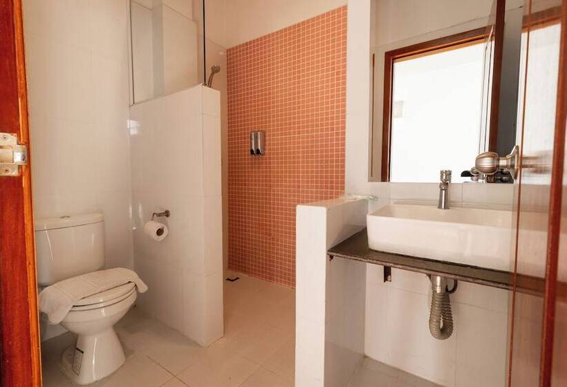 هتل Suitehome Boutique