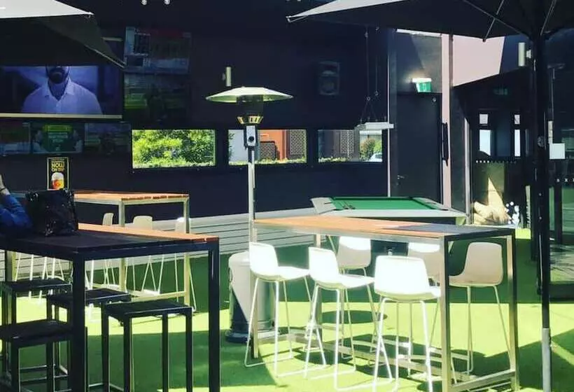 The Premier Hotel Broadmeadow