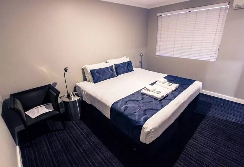 The Premier Hotel Broadmeadow