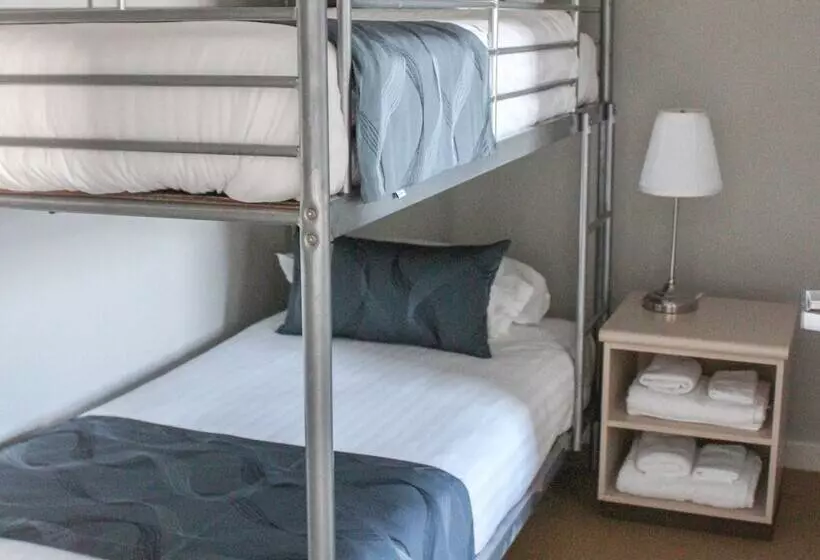 The Premier Hotel Broadmeadow