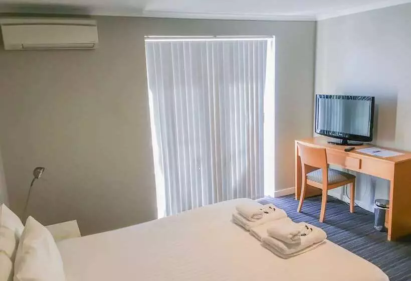 The Premier Hotel Broadmeadow