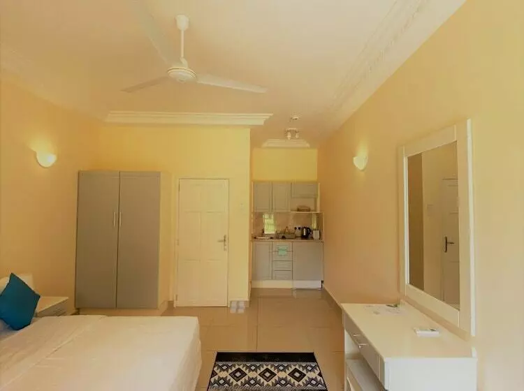 Kololi Beach Resort