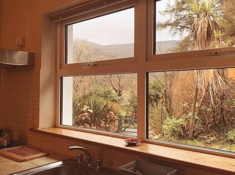 Mangerton Mountain Chalets