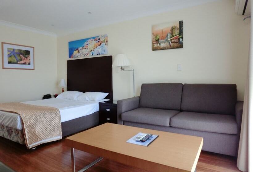 Мотель Centenary Motor Inn