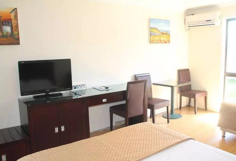 モーテル Centenary Motor Inn