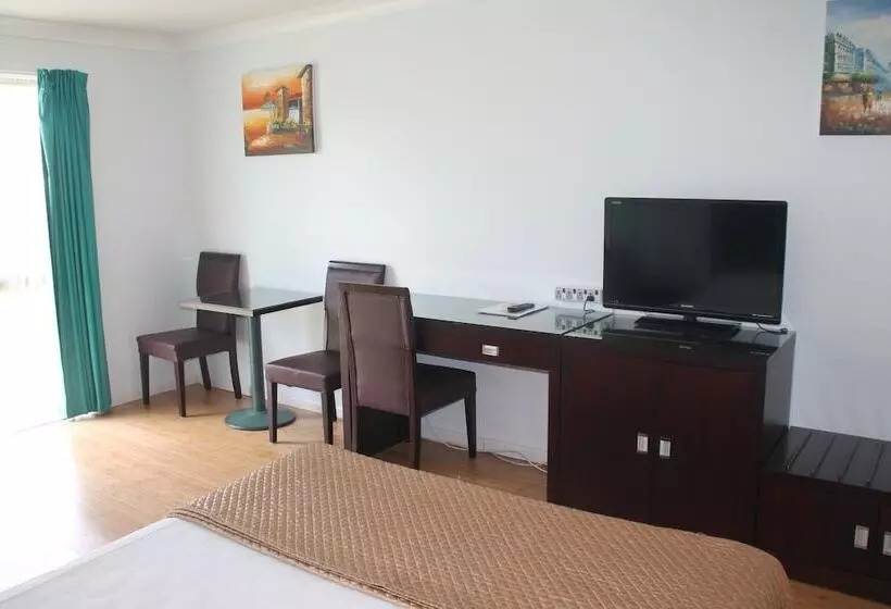 モーテル Centenary Motor Inn