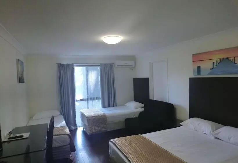 モーテル Centenary Motor Inn