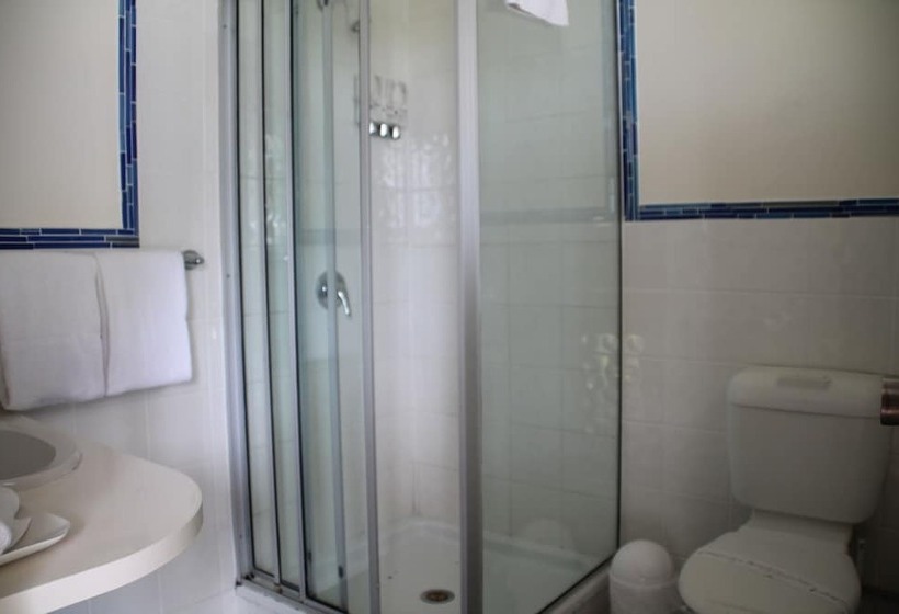 Мотель Centenary Motor Inn