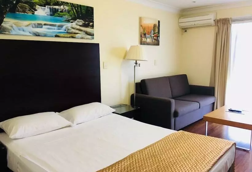 モーテル Centenary Motor Inn