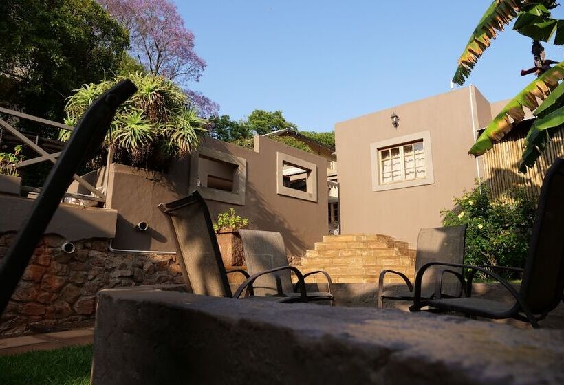 פנסיון 7th Street Guesthouse