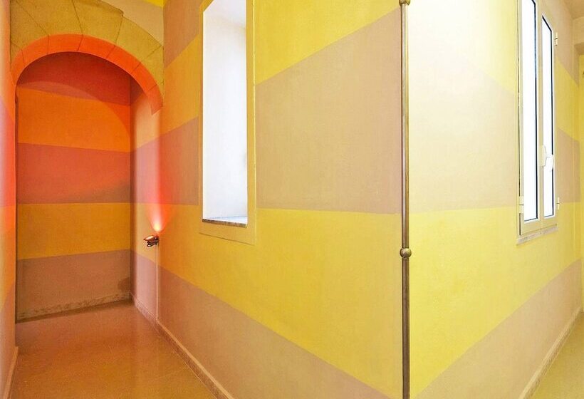 پانسیون Hollywood Inn Palermo