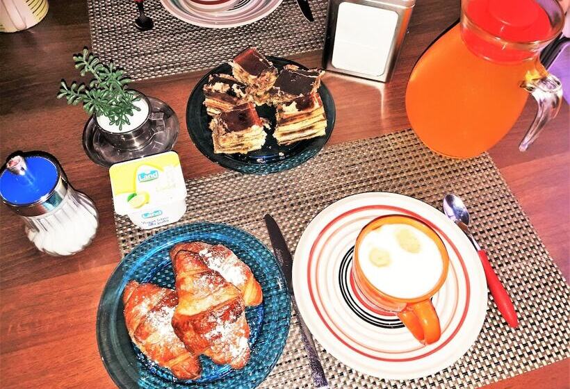 پانسیون Hollywood Inn Palermo