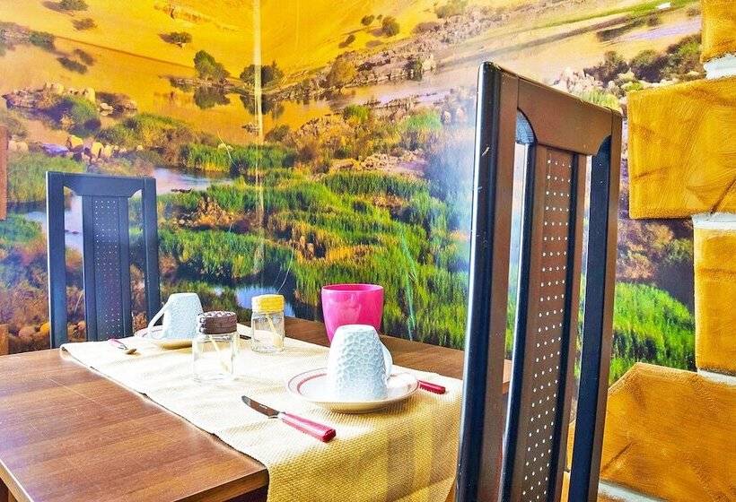 پانسیون Hollywood Inn Palermo