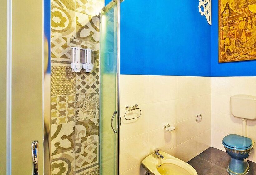 پانسیون Hollywood Inn Palermo