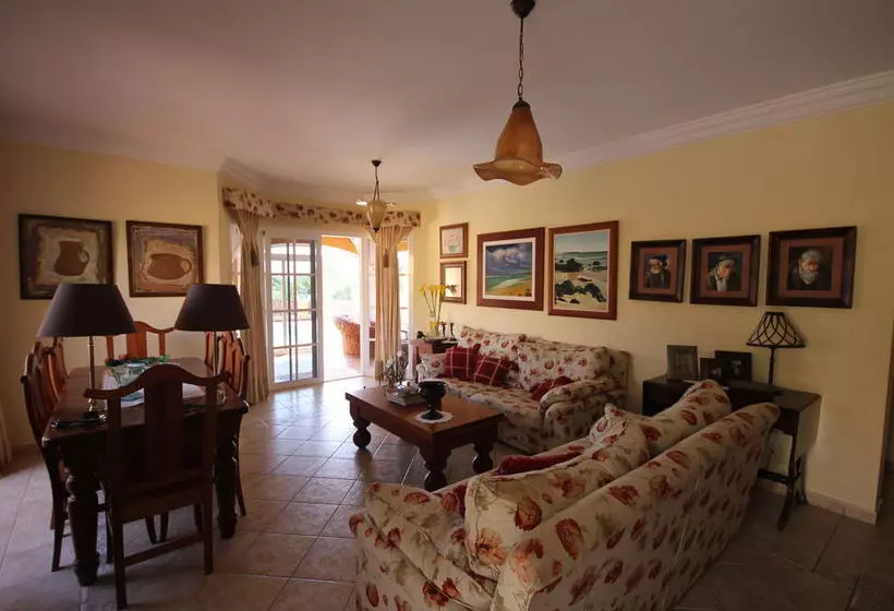 Villa El Vergel