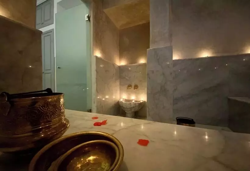 Bed And Breakfast Riad Magnolia Privatisé - Marrakech
