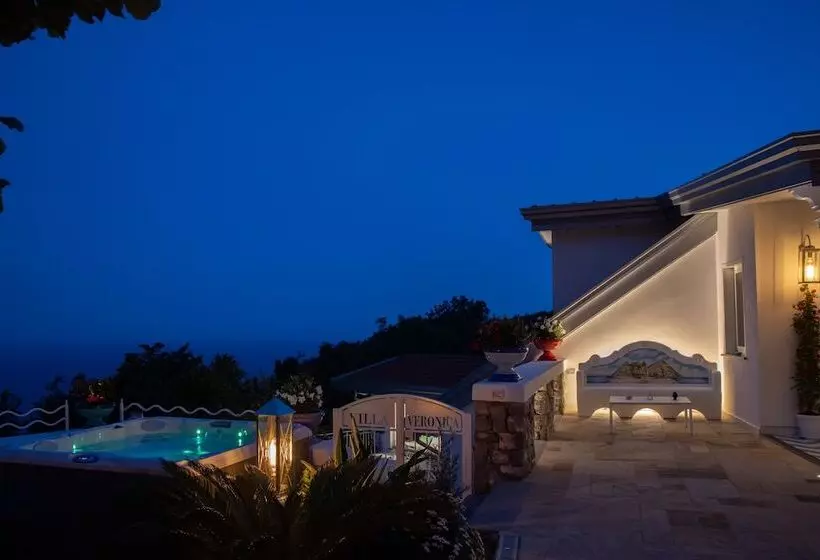 ベッドアンドブレックファースト Villa Veronica Luxury Suite In Amalfi Coast