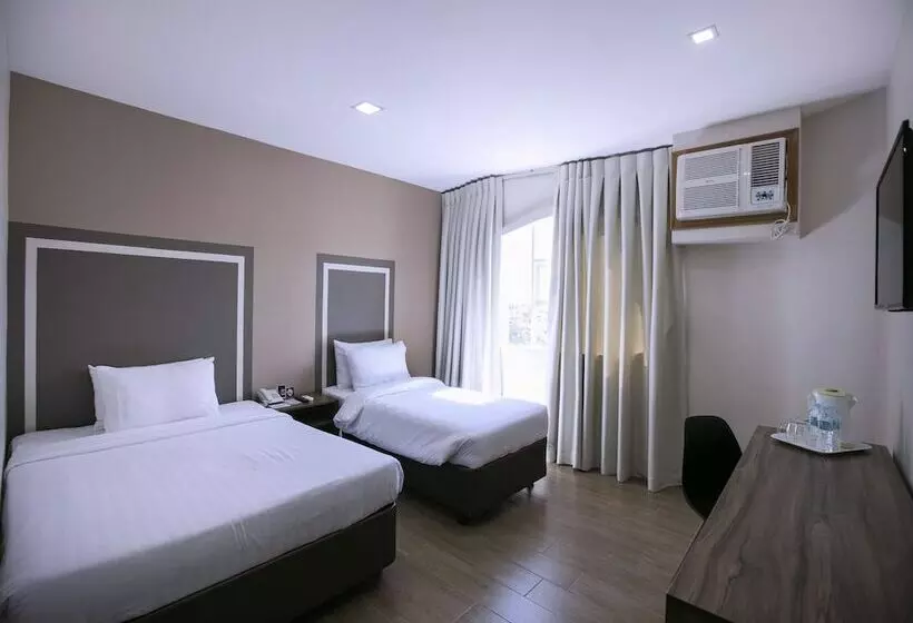 Capital O 911 S Hotel And Residences